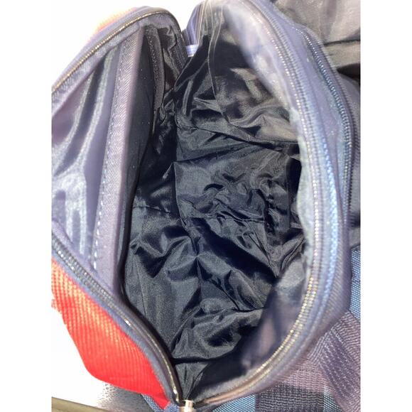 NAUTICA LARGE CANVAS, NAVY, RED DUFFLE BAG - Picture 13 of 14